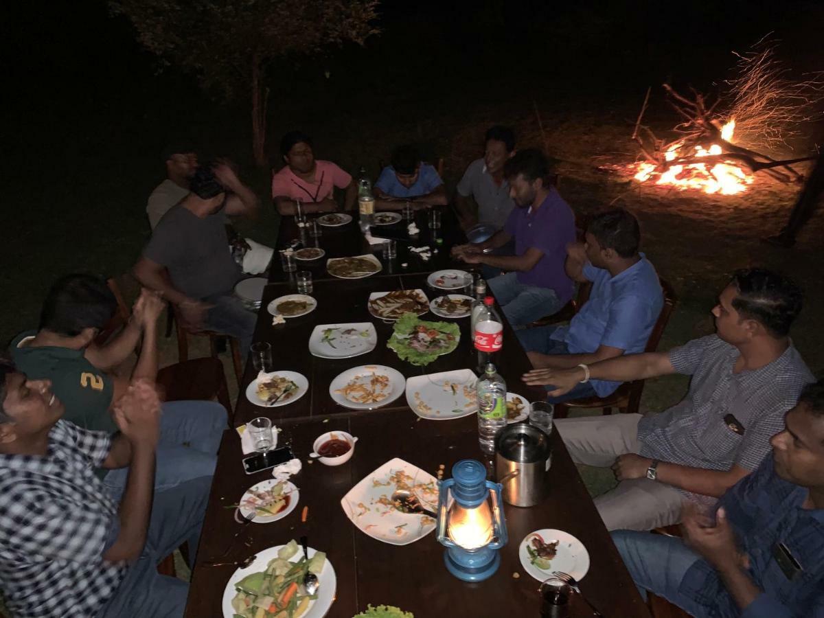 Thihawa Eco Huts Yala Bed & Breakfast Tissamaharama Dış mekan fotoğraf
